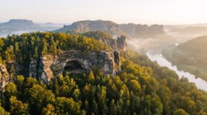 Fels- und Tafelberglandschaft der Sächsischen Schweiz (Symbolbild)